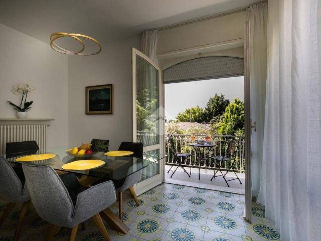 Appartamento in vendita a Sirmione BS