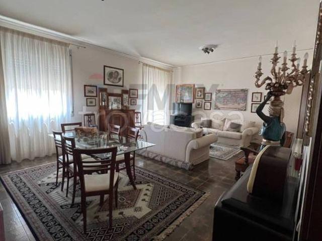Appartamento in vendita a Siracusa, Bosco Minniti