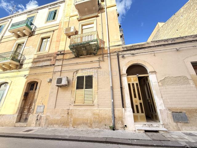 Appartamento in vendita a Siracusa, Borgata