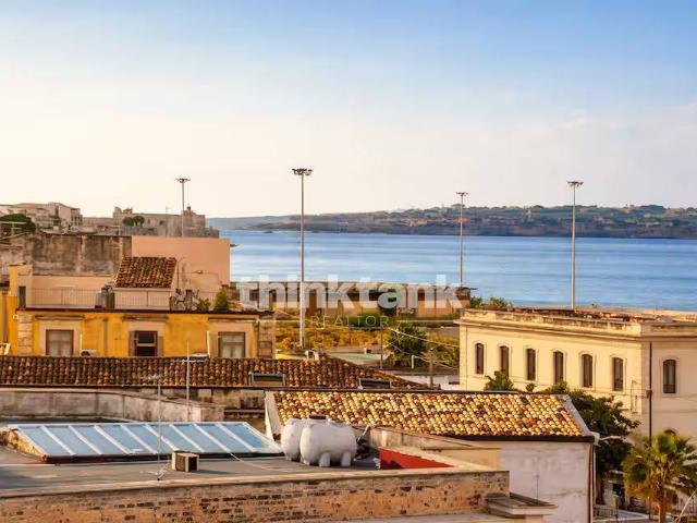 Appartamento in vendita a Siracusa, Gelone