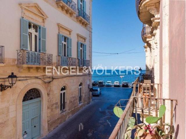 Appartamento in vendita a Siracusa