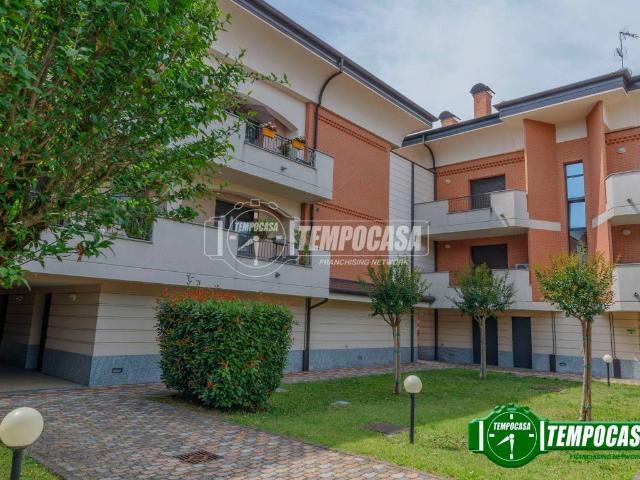 Appartamento in vendita a Siziano PV