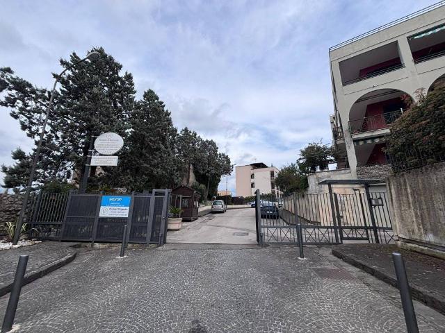 Appartamento in vendita a Somma Vesuviana NA