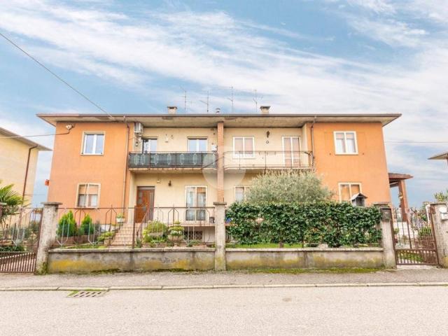 Appartamento in vendita a Sommacampagna VR