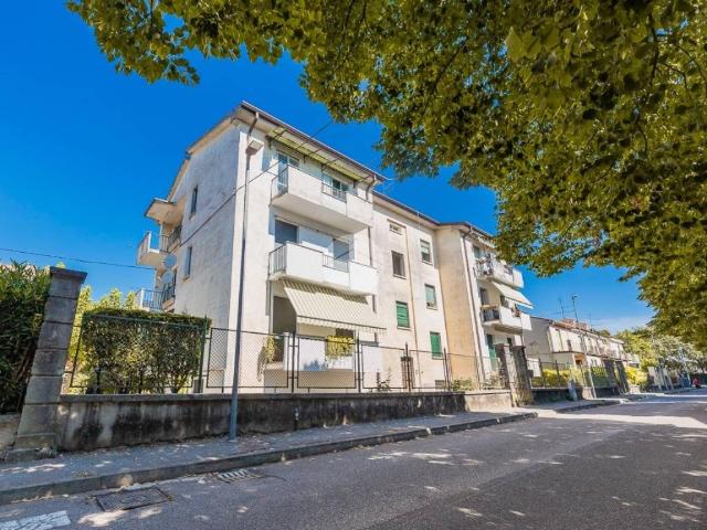 Appartamento in vendita a Sommacampagna VR