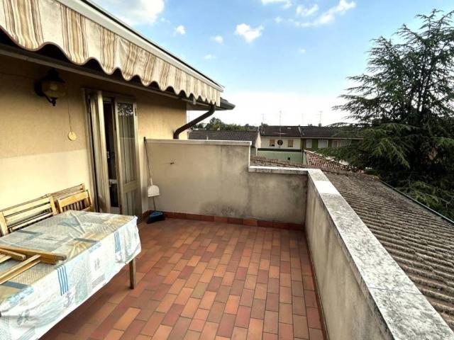 Appartamento in vendita a Sommacampagna VR