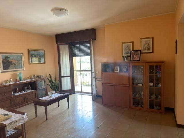 Appartamento in vendita a Somaglia LO