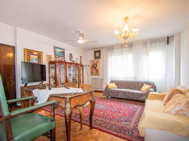 Appartamento in vendita a Sondrio SO