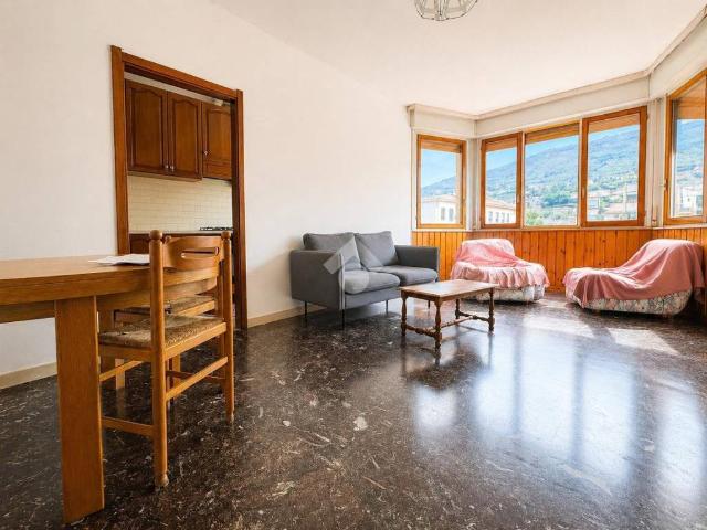 Appartamento in vendita a Sondrio SO