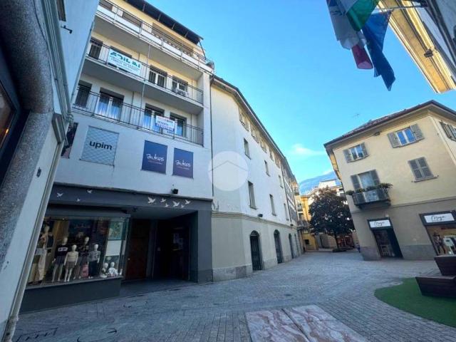 Appartamento in vendita a Sondrio SO