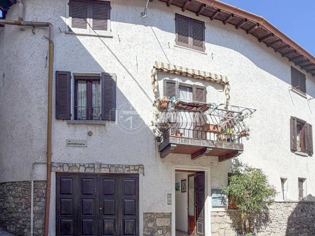 Appartamento in vendita a Sormano CO
