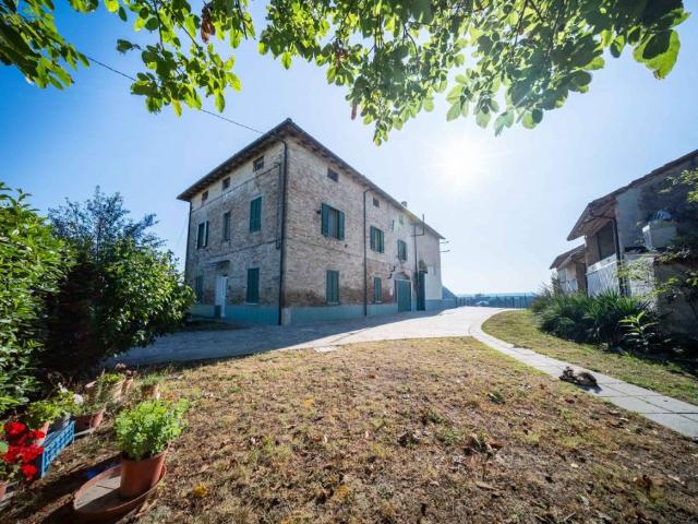 Appartamento in vendita a Soragna PR