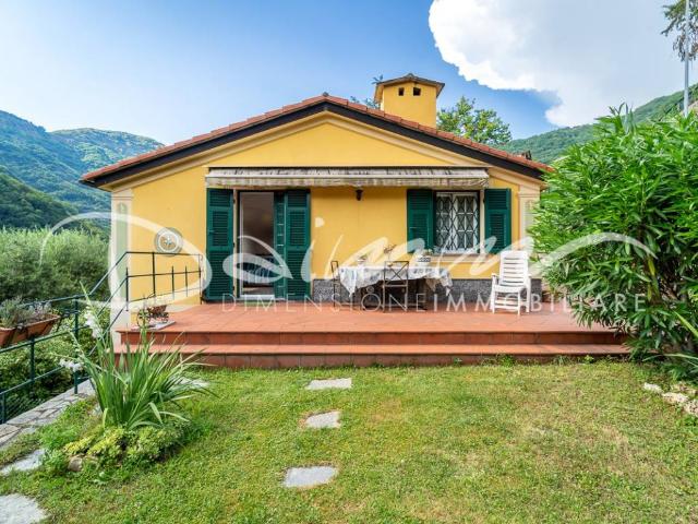 Appartamento in vendita a Sori GE