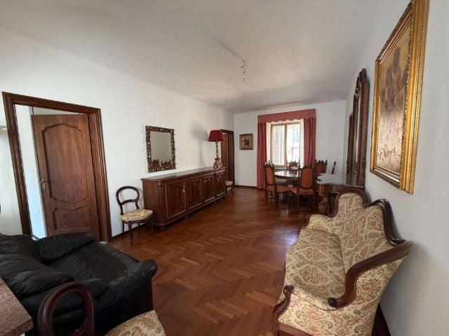 Appartamento in vendita a Sori GE