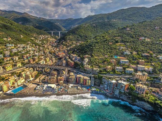 Appartamento in vendita a Sori GE