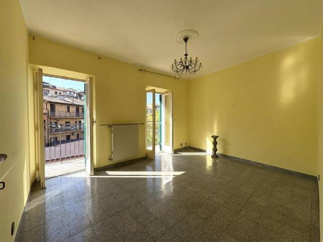 Appartamento in vendita a Soriano nel Cimino VT