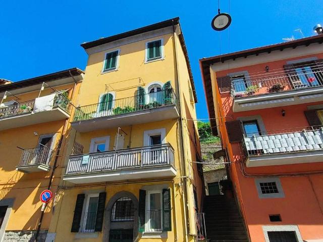 Appartamento in vendita a Soriano nel Cimino VT