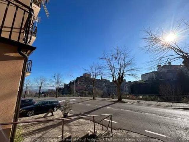Appartamento in vendita a Soriano nel Cimino VT