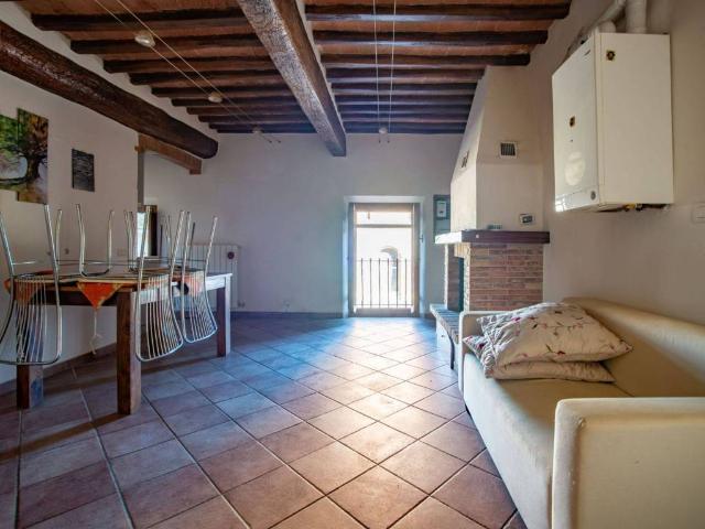 Appartamento in vendita a Sovicille SI