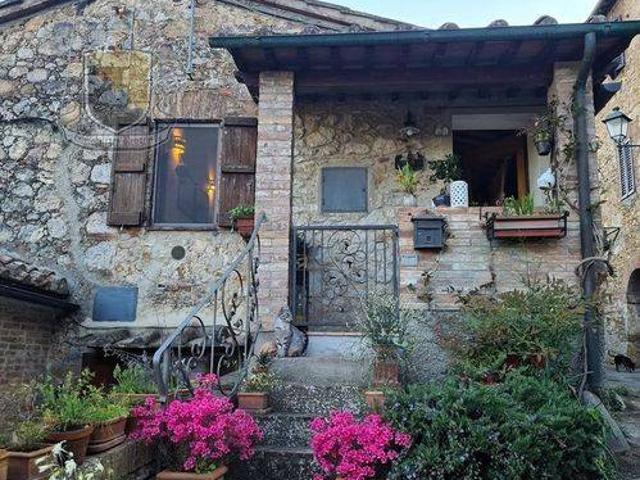 Appartamento in vendita a Sovicille SI