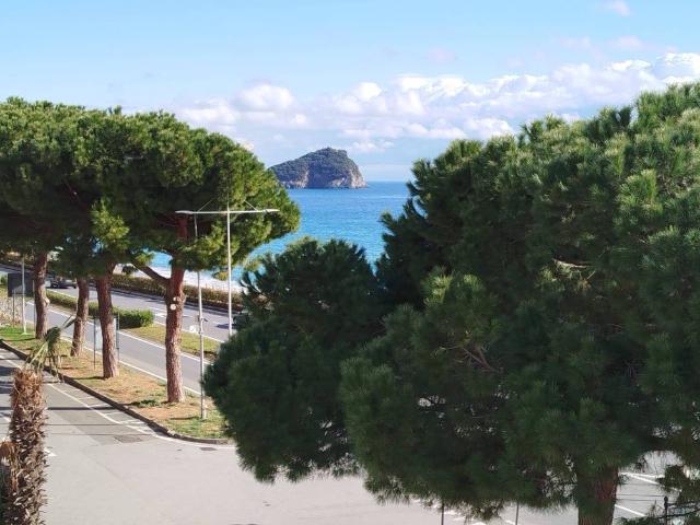 Appartamento in vendita a Spotorno SV