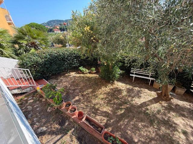 Appartamento in vendita a Spotorno SV