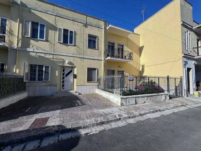 Appartamento in vendita a Squinzano LE