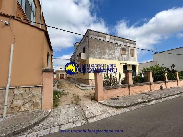 Appartamento in vendita a Squinzano LE