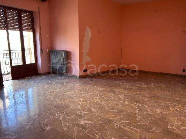 Appartamento in vendita a Tuscania via Canino, 88