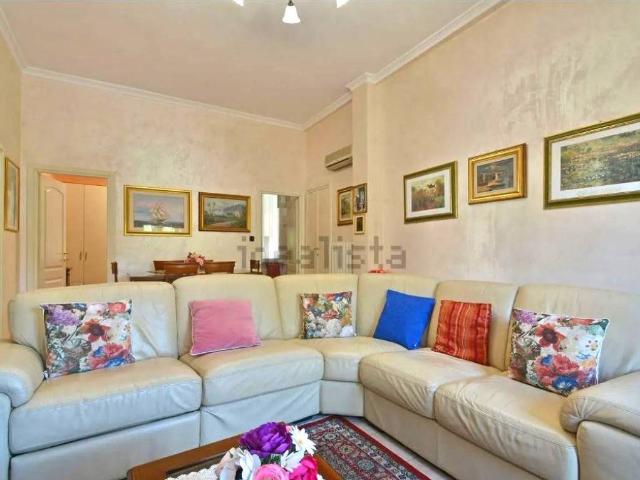 Appartamento in vendita a Taggia IM
