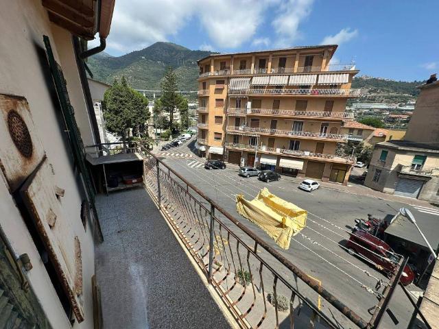 Appartamento in vendita a Taggia IM