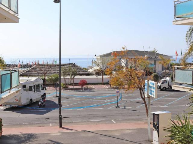 Appartamento in vendita a Taggia IM