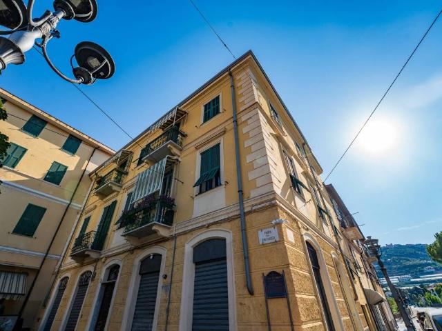 Appartamento in vendita a Taggia IM
