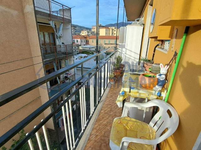 Appartamento in vendita a Taggia IM