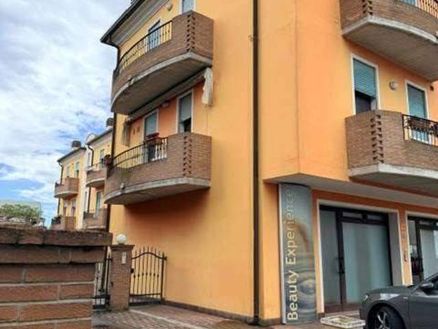 Appartamento in vendita a Taglio di Po RO