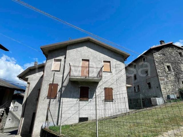 Appartamento in vendita a Talamona via Coseggio di Sopra