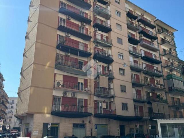 Appartamento in vendita a Taranto