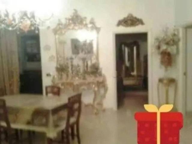 Appartamento in vendita a Taranto