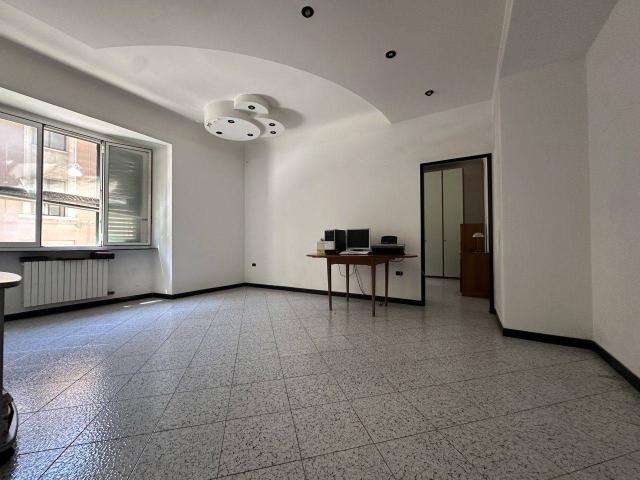 Appartamento in vendita a Taranto