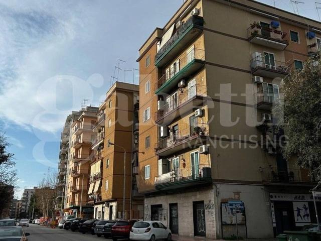 Appartamento in vendita a Taranto