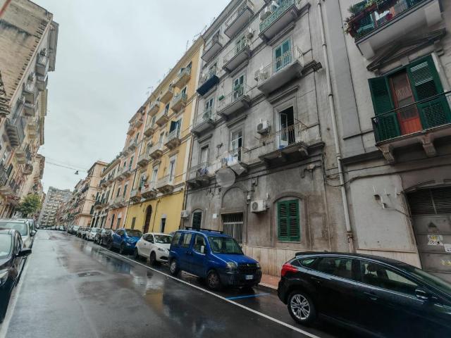 Appartamento in vendita a Taranto
