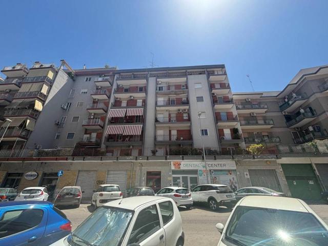 Appartamento in vendita a Taranto