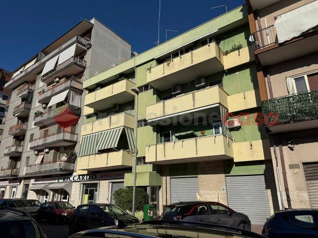 Appartamento in vendita a Taranto