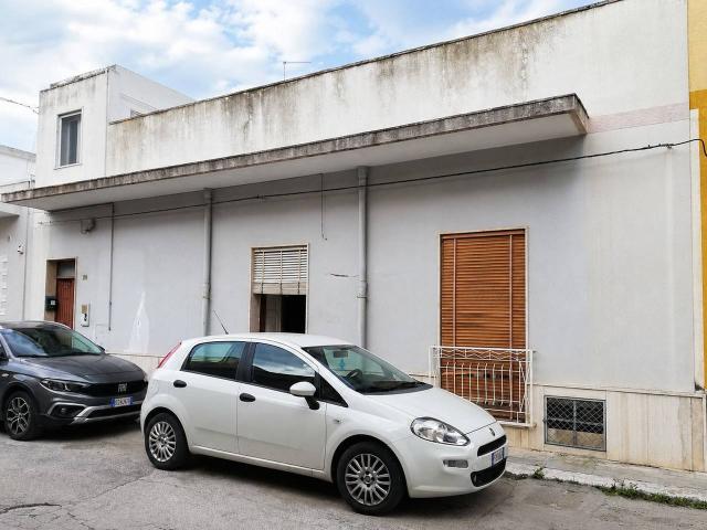Appartamento in vendita a Taranto