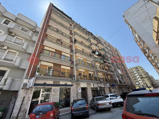 Appartamento in vendita a Taranto