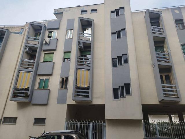Appartamento in vendita a Taranto