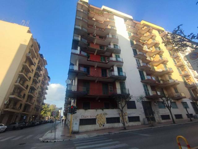 Appartamento in vendita a Taranto TA