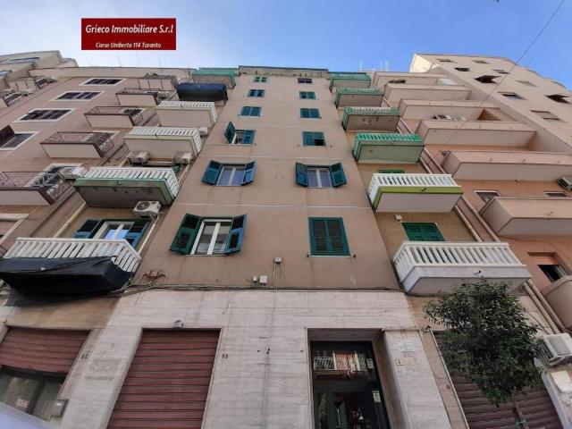 Appartamento in vendita a Taranto TA