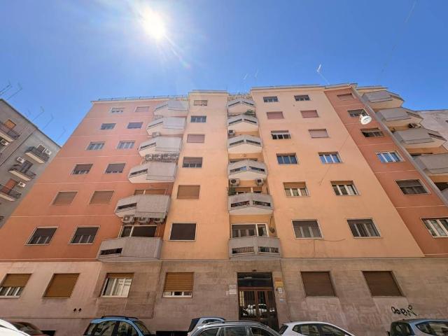 Appartamento in vendita a Taranto TA