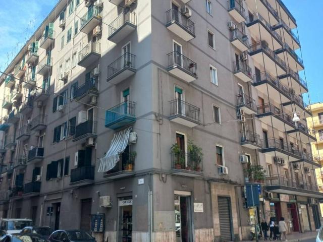 Appartamento in vendita a Taranto TA